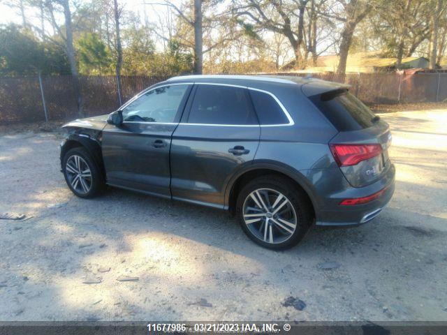 WA1FNAKY6J2143419 Audi Q5 Technik S-line