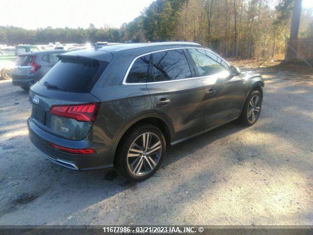 WA1FNAKY6J2143419 Audi Q5 Technik S-line