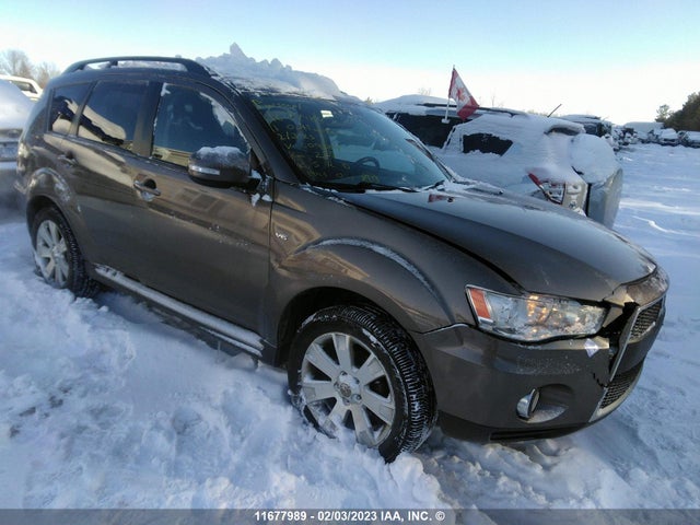 JA4JT5AX5BU609384 auction archive image