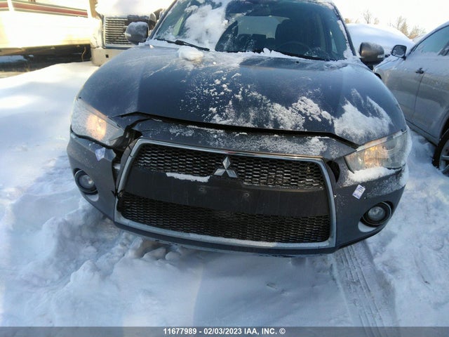JA4JT5AX5BU609384 Mitsubishi OUTLANDER GT