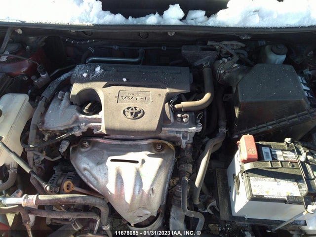 Toyota RAV4 LE 2018 2T3BFREV9JW732480 Image 10