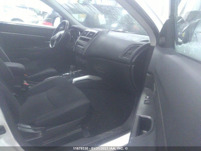 4A4AJ3AU4DE603538 Mitsubishi RVR SE