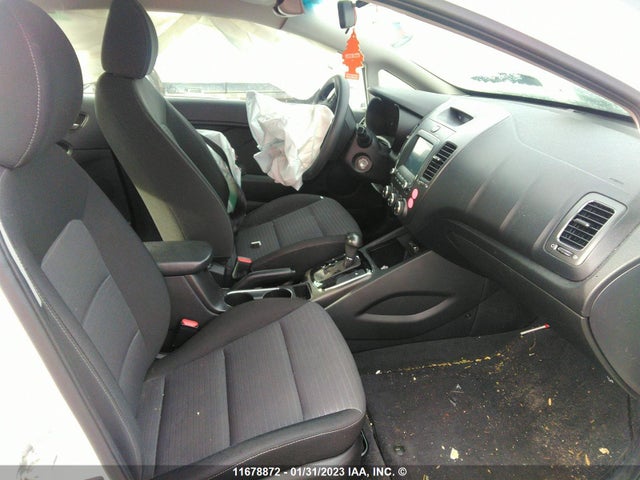 KIA Forte Lx/s 2017 3KPFL4A78HE058607 Image 6