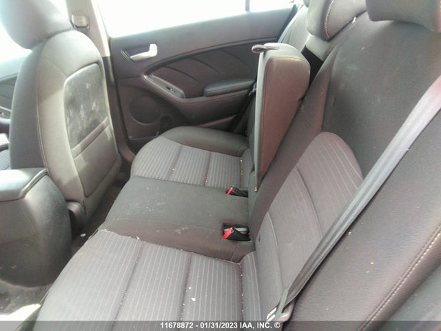 KIA Forte Lx/s 2017 3KPFL4A78HE058607 Image 9