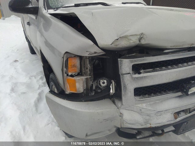 Chevrolet SILVERADO 1500 2011 1GCRKSE37BZ140075 Image 12