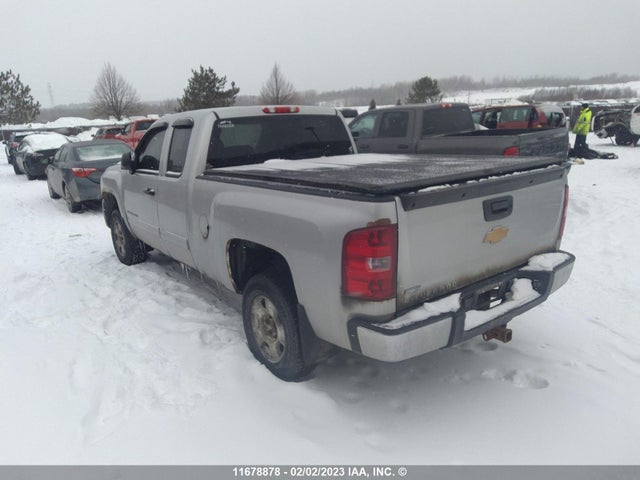 Chevrolet SILVERADO 1500 2011 1GCRKSE37BZ140075 Image 3