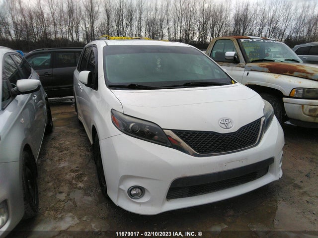 Toyota SIENNA 2015 5TDXK3DC2FS649884 главное изображение