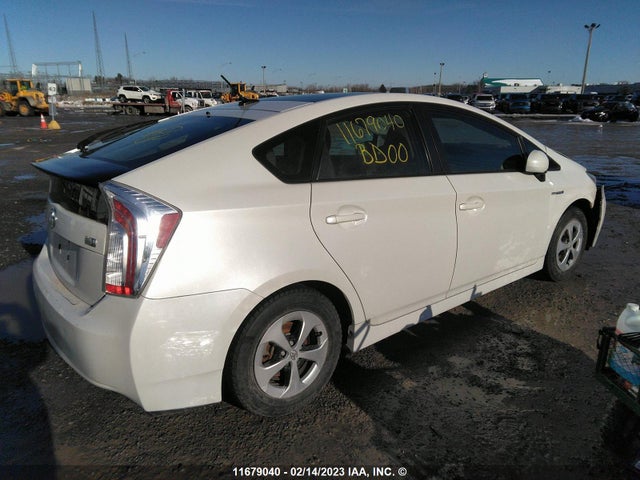 Toyota PRIUS 2015 JTDKN3DU1F0467560 Image 5
