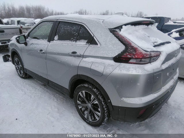 JA4ATUAAXNZ602668 Mitsubishi Eclipse Cross Es