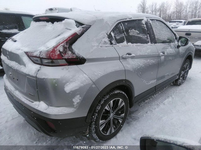 JA4ATUAAXNZ602668 Mitsubishi Eclipse Cross Es