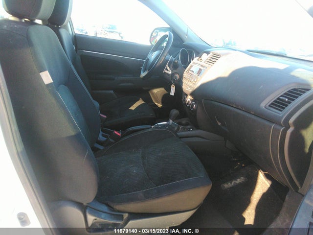4A4AJ4AUXFE601673 Mitsubishi Rvr Gt