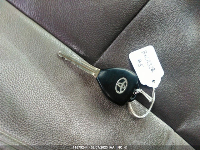 Toyota Corolla S/le 2011 2T1BU4EE6BC576581 Image 3