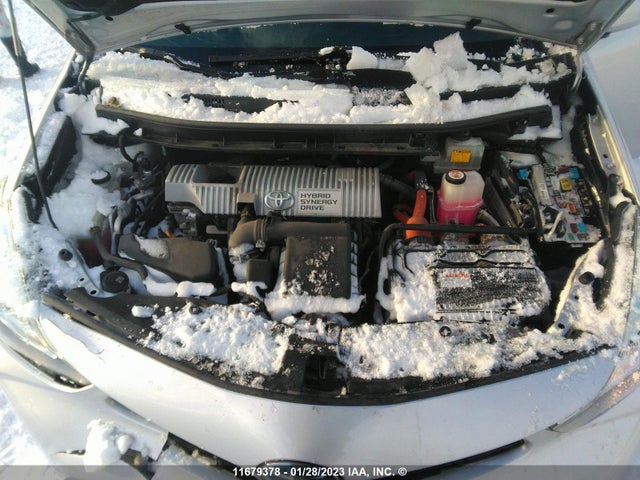 Toyota PRIUS V 2018 JTDZN3EU4JJ075270 Image 11