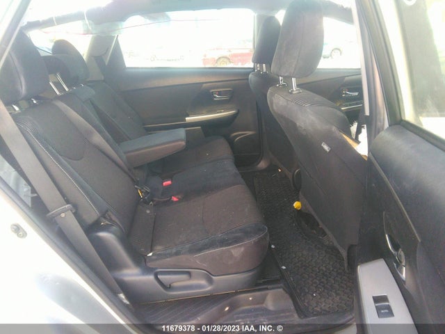 Toyota PRIUS V 2018 JTDZN3EU4JJ075270 Image 9