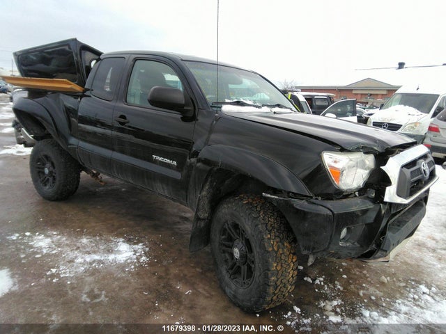 Toyota Tacoma Access Cab/trd Pro 2015 5TFUU4EN3FX111823 Image 1
