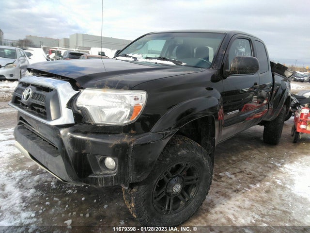 Toyota Tacoma Access Cab/trd Pro 2015 5TFUU4EN3FX111823 Image 2