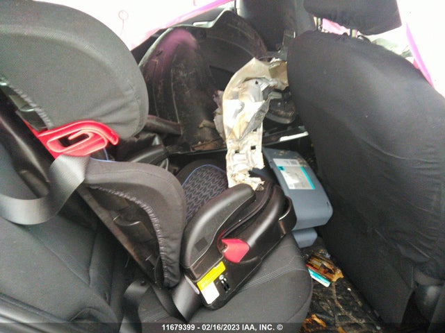 Hyundai Venue Se 2022 KMHRB8A32NU208322 Image 8