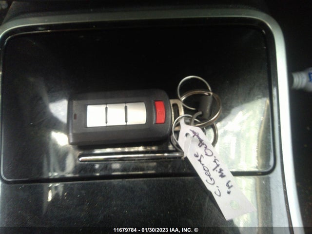 JA4JZ3AX8KJ600263 Mitsubishi Outlander Se/sel/le