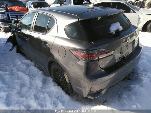 JTHKD5BH9F2210573 Lexus CT