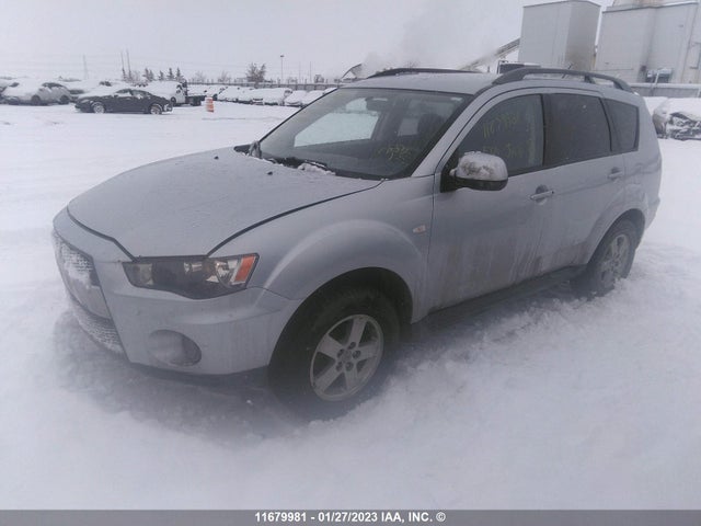 JA4AT2AW3DU606542 Mitsubishi Outlander Es