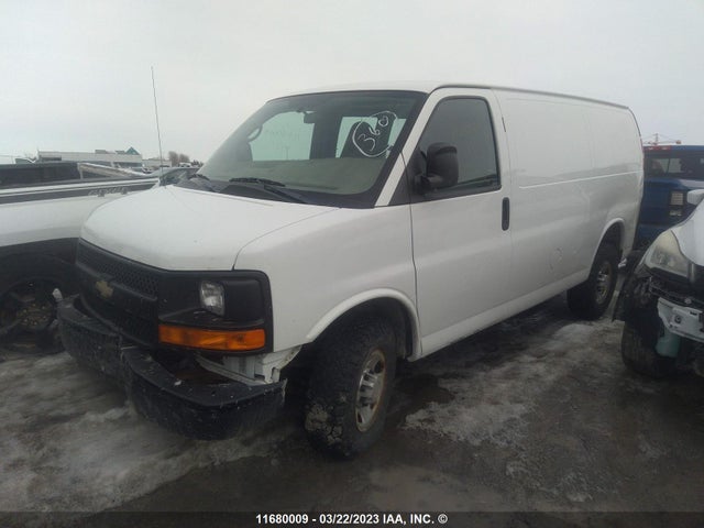 Chevrolet Express G2500 2013 1GCWGFCA8D1167297 Image 2