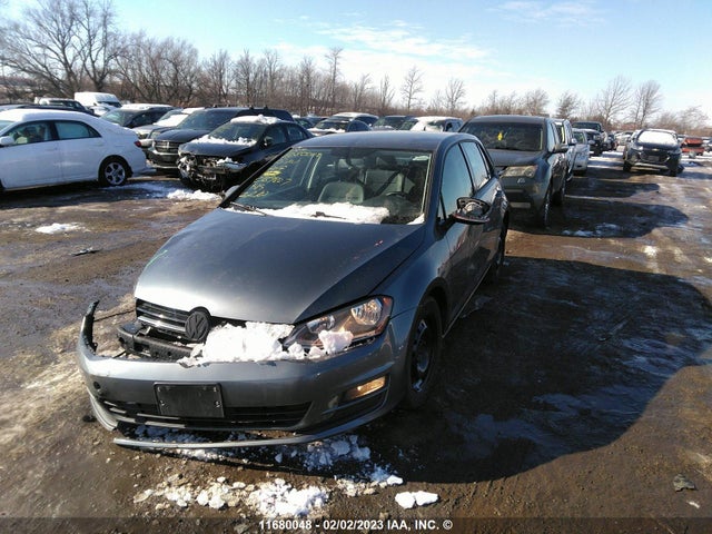 3VW217AU7FM089827 Volkswagen Golf