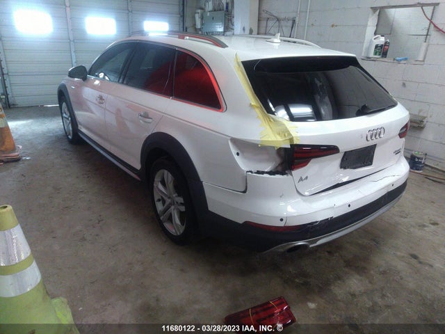 WA18NAF43JA184392 Audi A4 Allroad Premium Plus