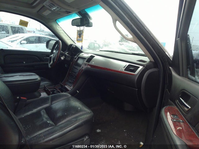 1GYFK63837R136230 Cadillac Escalade Luxury