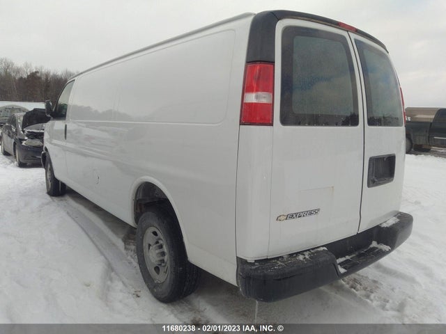 Chevrolet Express G2500 2020 1GCWGBFPXL1168474 Image 3