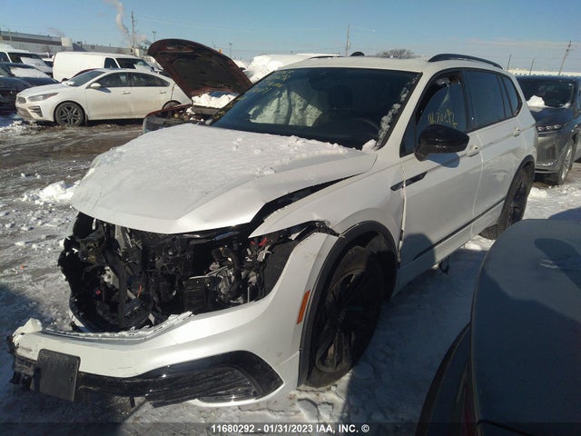 3VV8B7AX2PM021071 Volkswagen TIGUAN