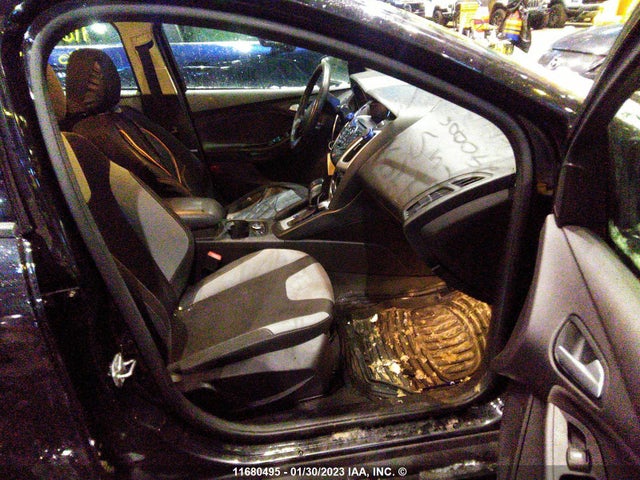 Ford FOCUS SE 2014 1FADP3F28EL290006 Image 6