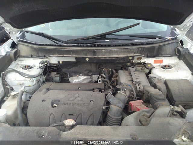 JA4AJ3AU3KU602580 Mitsubishi RVR SE