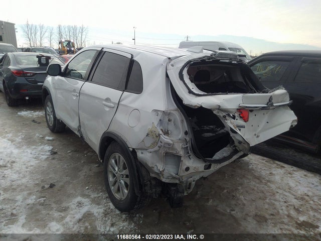 JA4AJ3AU3KU602580 Mitsubishi RVR SE