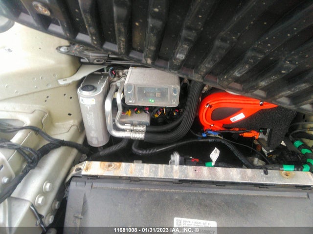 5YJ3E1EA7MF870728 Tesla MODEL 3