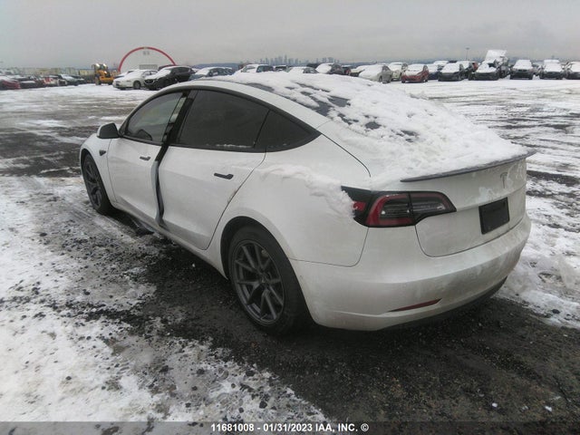 5YJ3E1EA7MF870728 Tesla MODEL 3