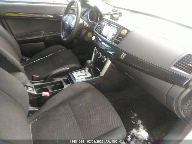JA32U2FU6HU603105 Mitsubishi LANCER ES