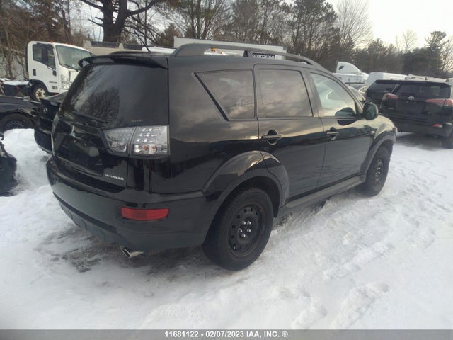 JA4AT2AW1AZ609180 Mitsubishi Outlander Es