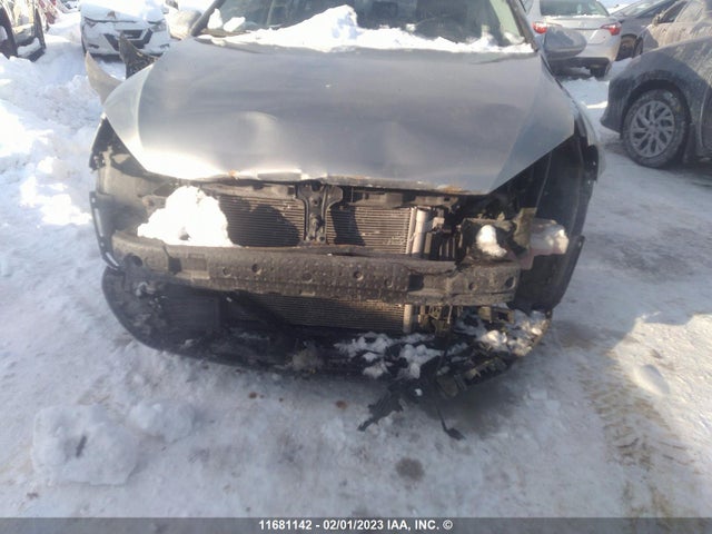 3VW217AUXFM036166 Volkswagen Golf
