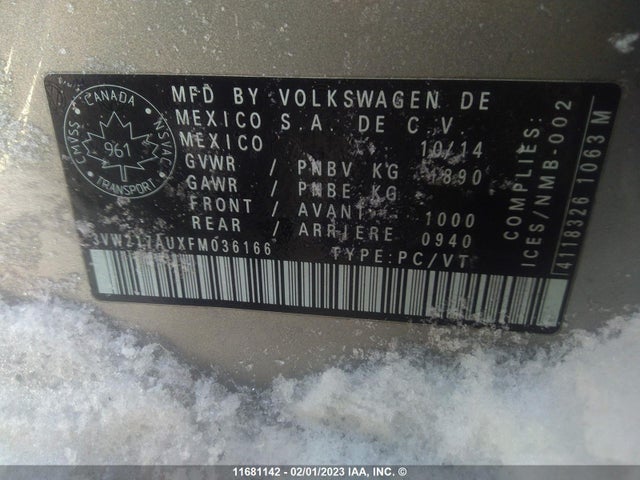 3VW217AUXFM036166 Volkswagen Golf