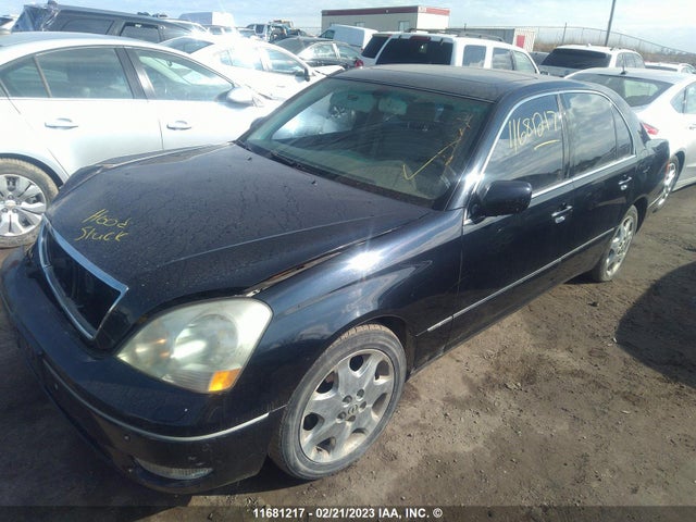 Lexus LS 430 2002 JTHBN30F120085285 Image 2