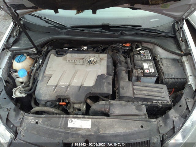 Volkswagen Golf 2010 3VWKL8AJ2AM612007 Image 10