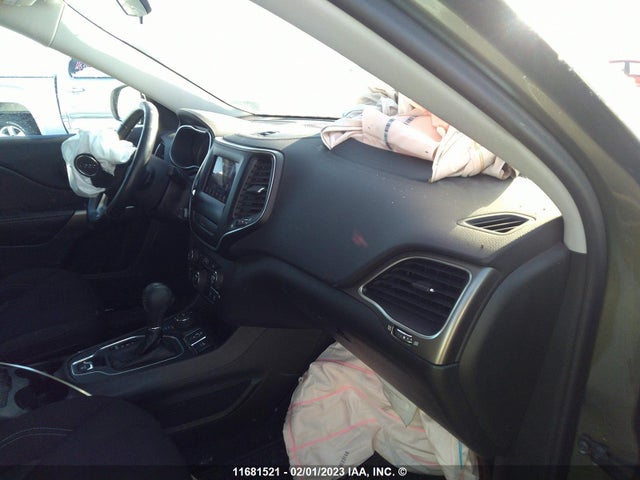 Jeep Cherokee Latitude 2019 1C4PJMCX5KD246338 Image 6