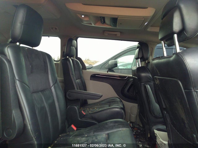 2C4RC1GG7CR127989 Chrysler Town & Country Limited