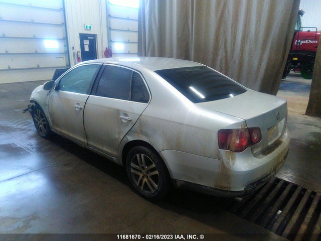 Volkswagen JETTA 2.0T 2008 3VWJJ81K08M139986 Image 4
