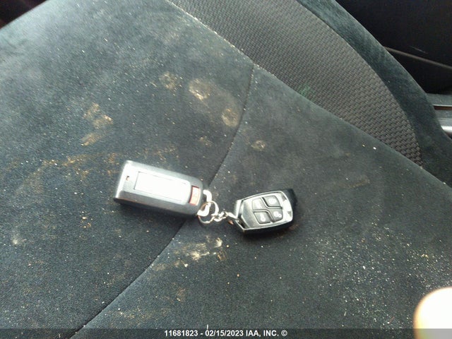 JA4JT3AX9CU605117 Mitsubishi Outlander
