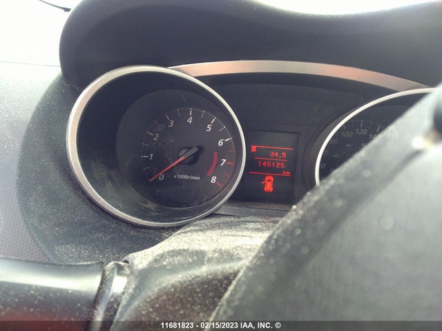 JA4JT3AX9CU605117 Mitsubishi Outlander