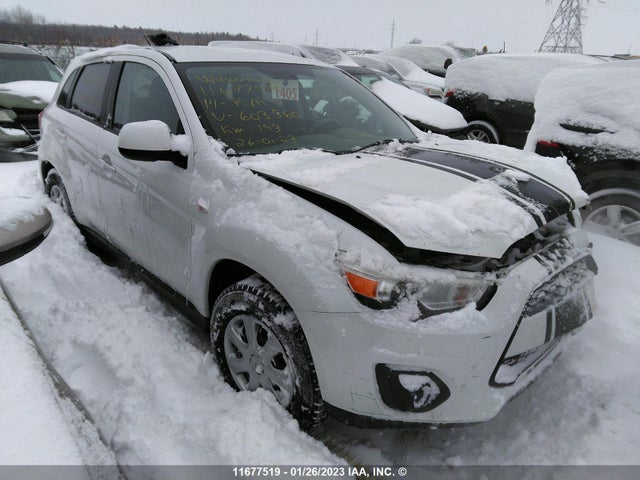 4A4AH3AU1EE603560 auction archive image