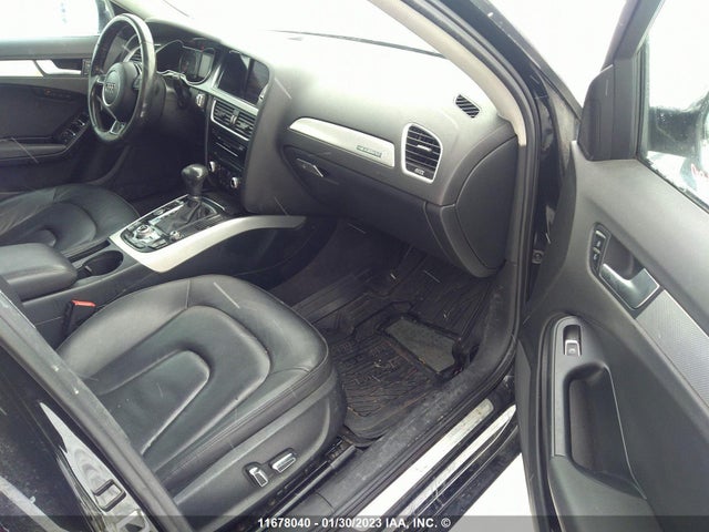 WAUFFCFL4EN017659 Audi A4 Premium Plus