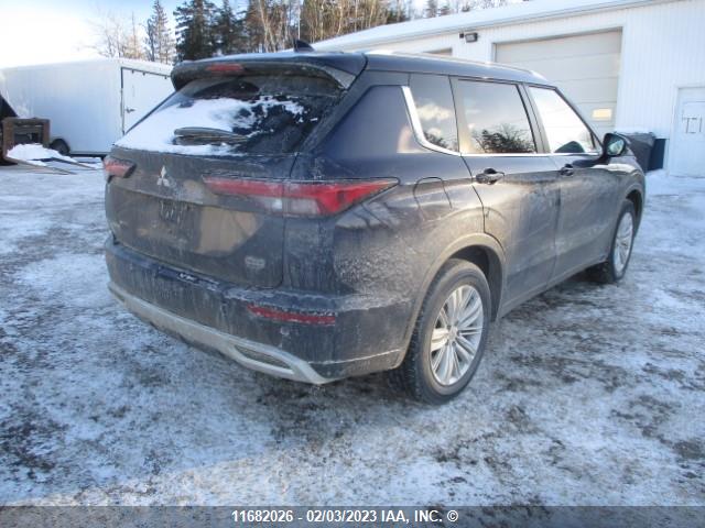JA4J4UA86NZ612513 Mitsubishi Outlander Se/black Edition