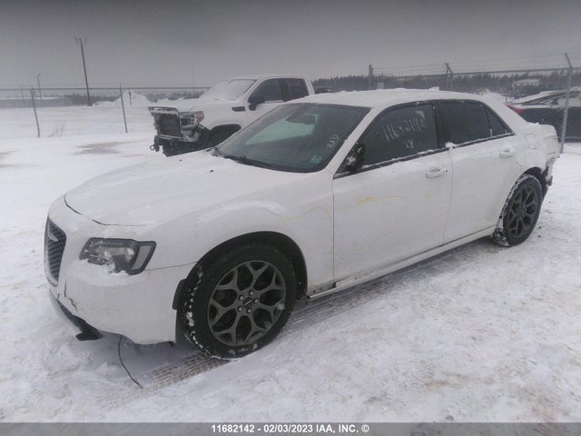 2C3CCAGGXJH250635 Chrysler 300 S